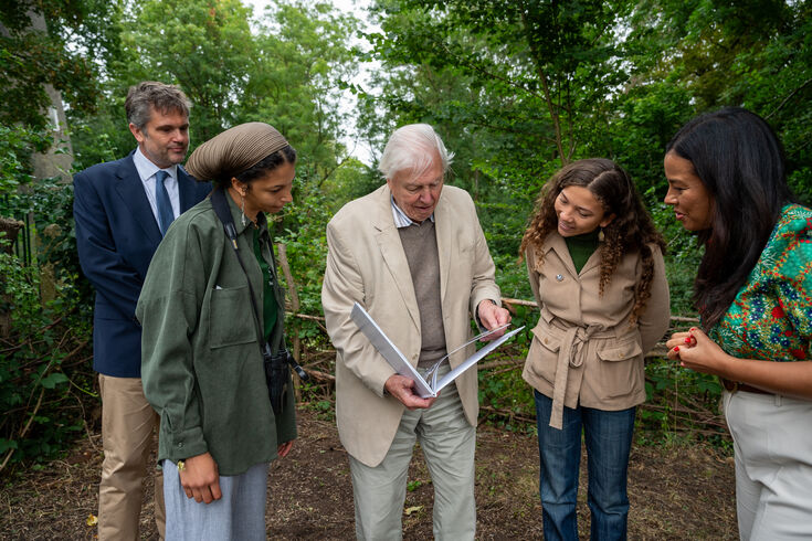 sir-david-attenborough-awarded-rothschild-medal-in-recognition-of-60